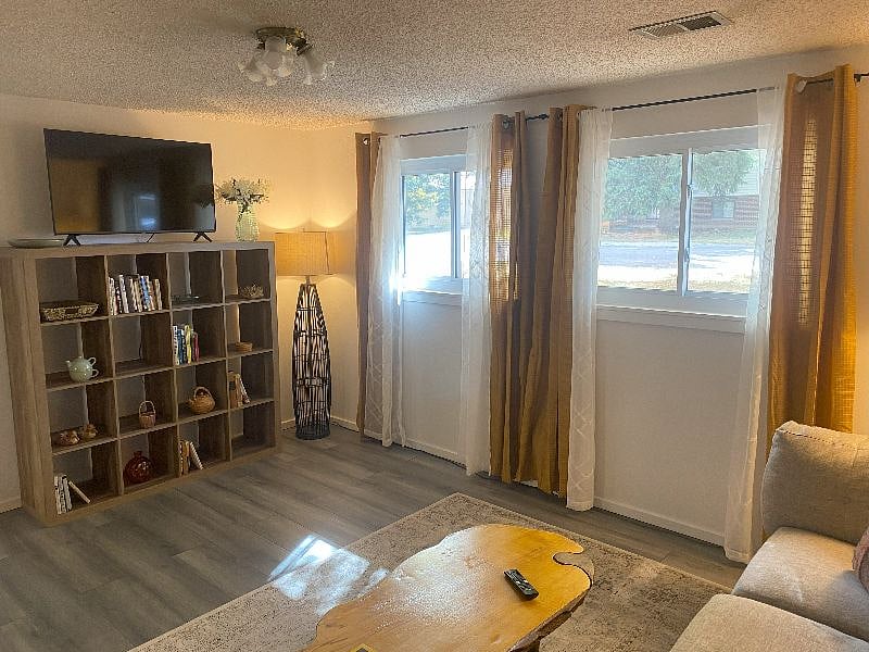 Furnished Finder property 586025_1 photo 6