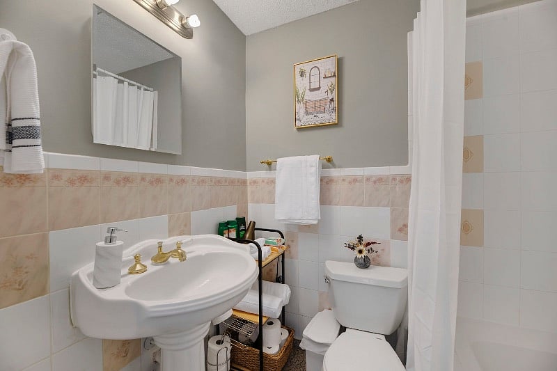 Furnished Finder property 586080_1 photo 5
