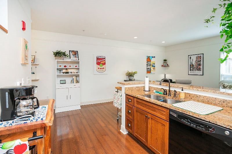 Furnished Finder property 586136_1 photo 15