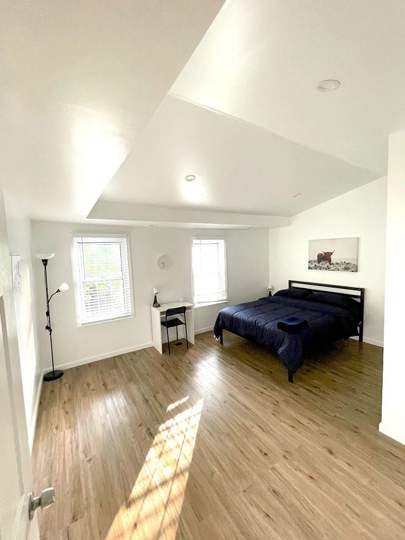 Furnished Finder property 586149_1 photo 3