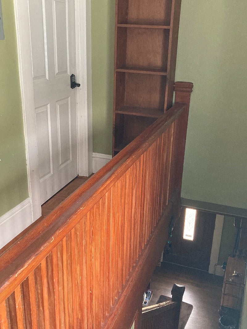 Entry to private bed / bath