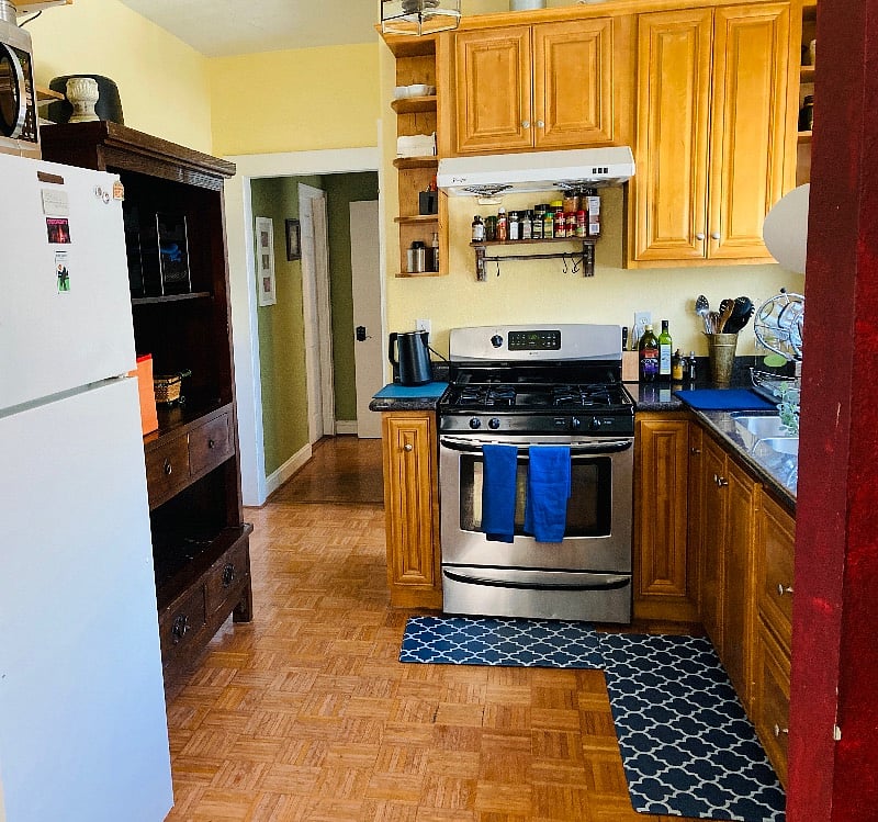 Fully stocked kitchen