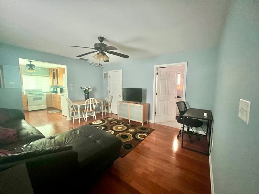 Furnished Finder property 586189_1 photo 14