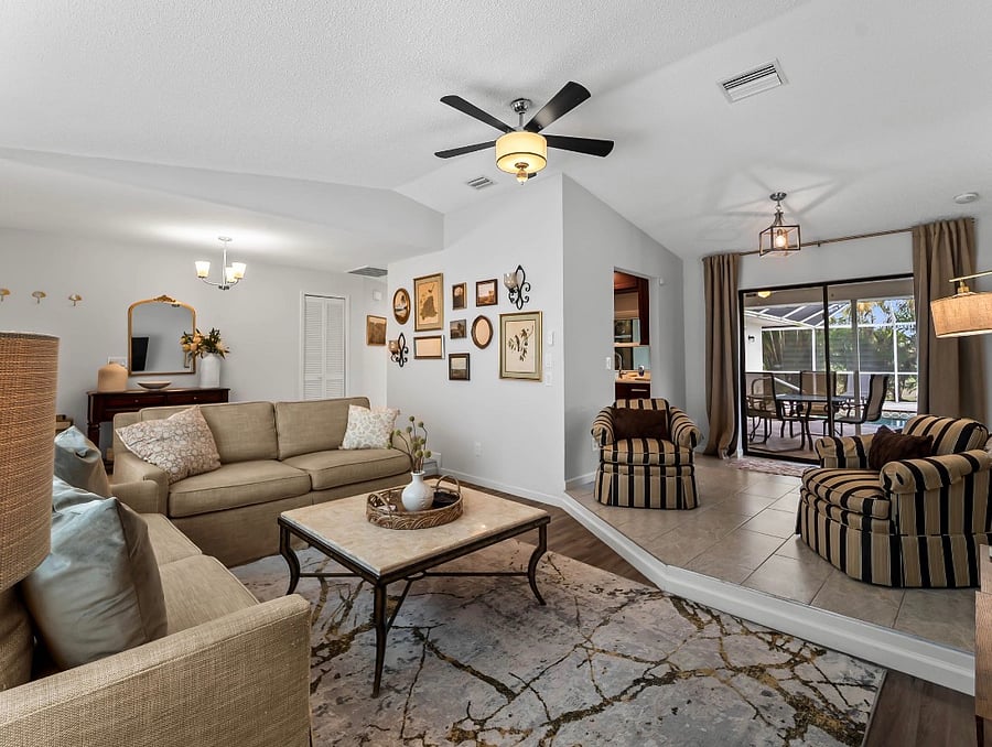 Furnished Finder property 586201_1 photo 21