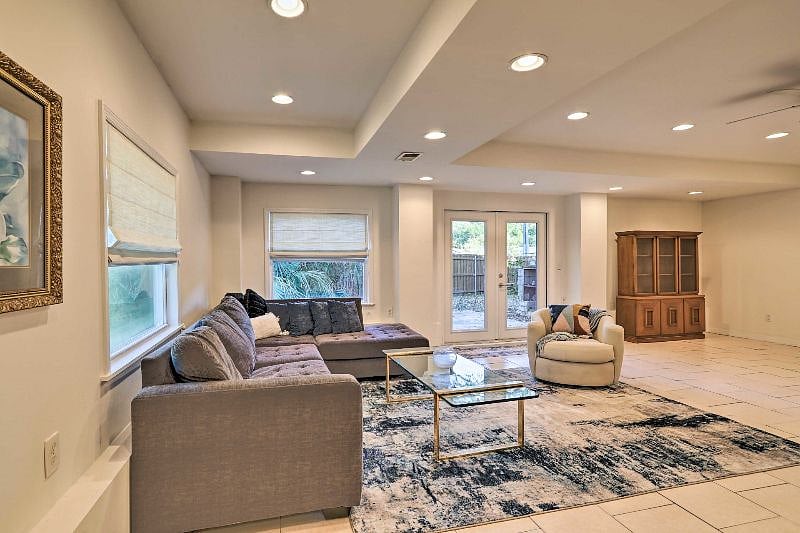 Furnished Finder property 586227_1 photo 3