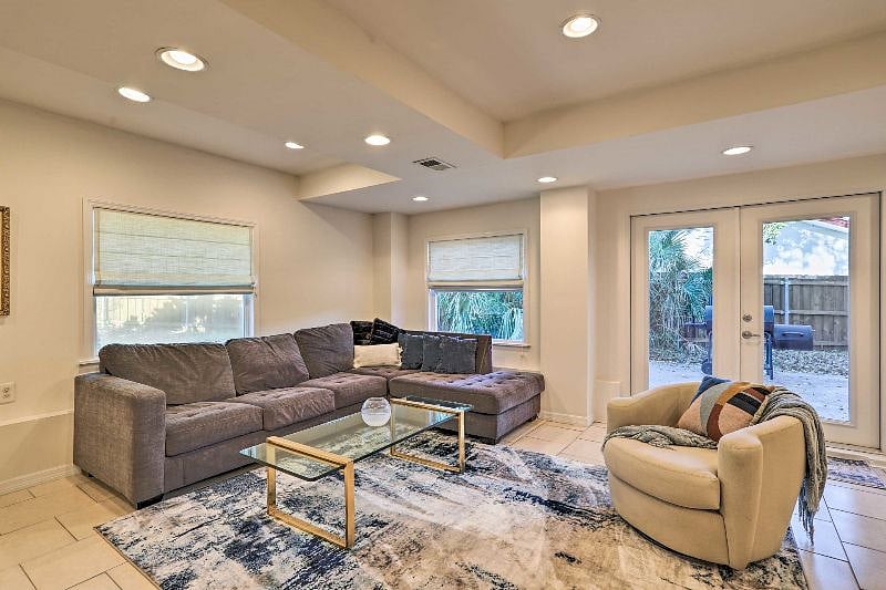 Furnished Finder property 586227_1 photo 4