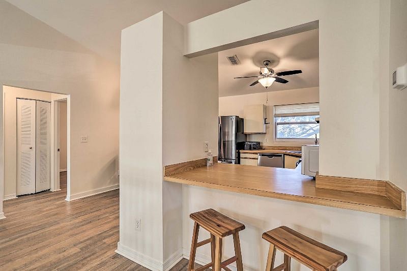 Furnished Finder property 586227_1 photo 8