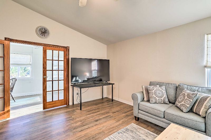 Furnished Finder property 586227_1 photo 14