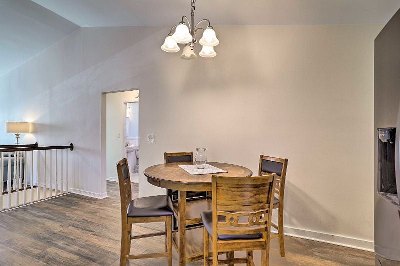 Furnished Finder property 586227_1 photo 16