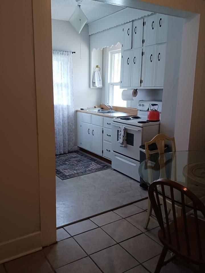 Furnished Finder property 586251_1 photo 10