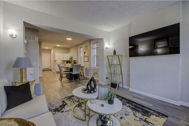 Furnished Finder property 586280_1 photo 3