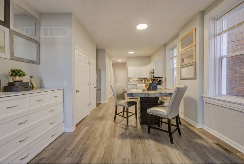 Furnished Finder property 586280_1 photo 6