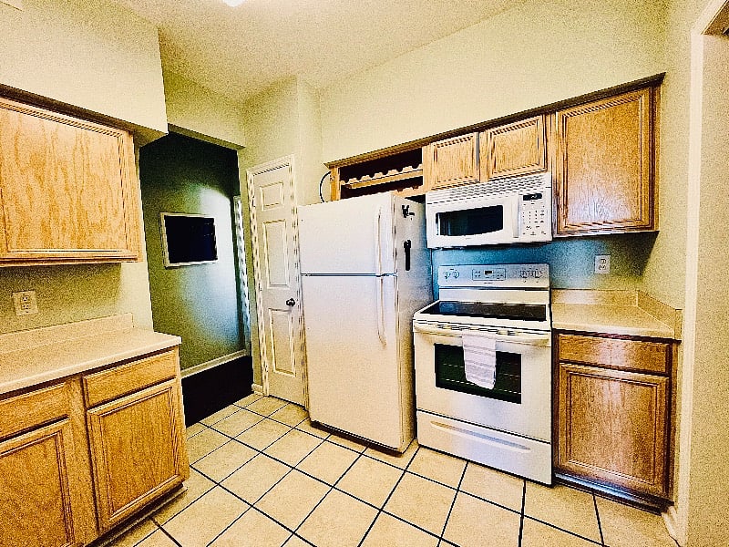 Furnished Finder property 586325_1 photo 7