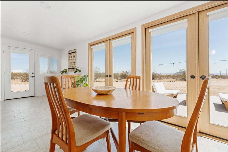 Furnished Finder property 586335_1 photo 9