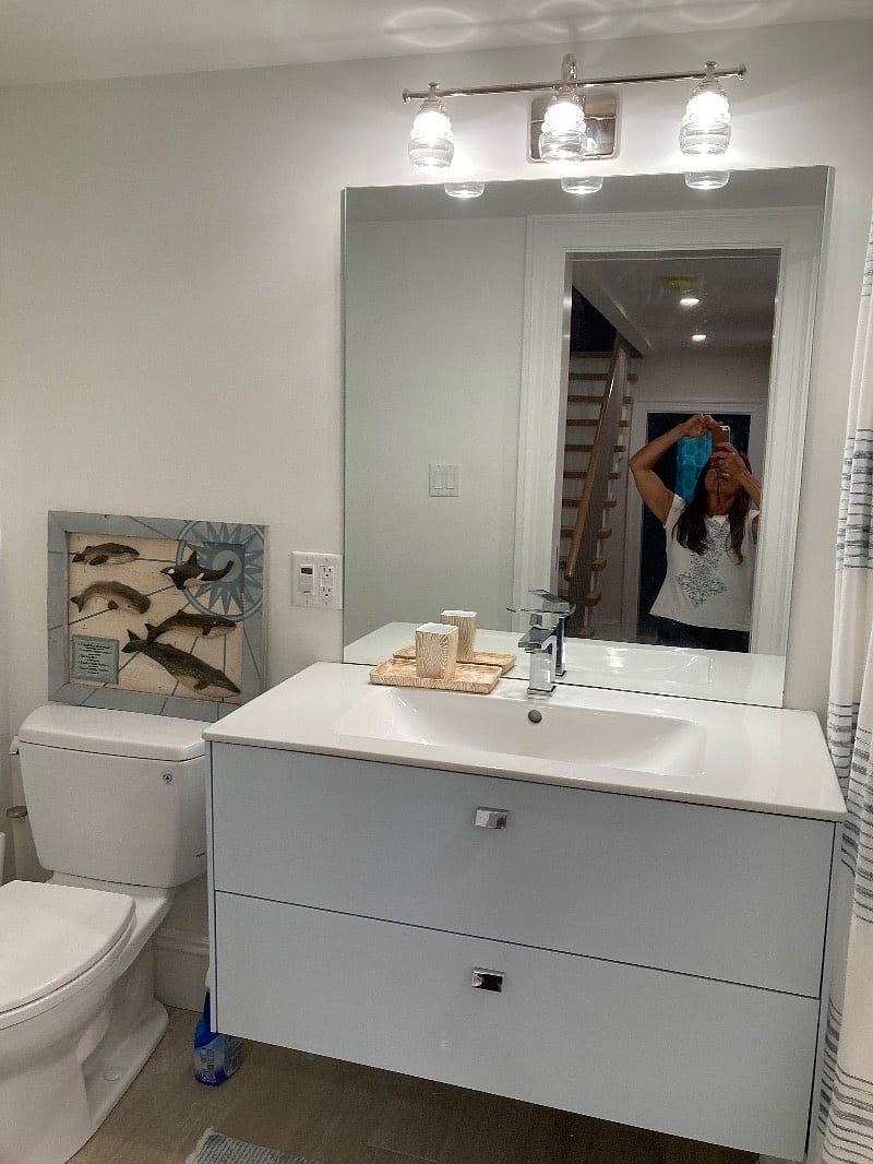 Bathroom sometimes shared with one other in English Channel room. Laundry room next room adjoining