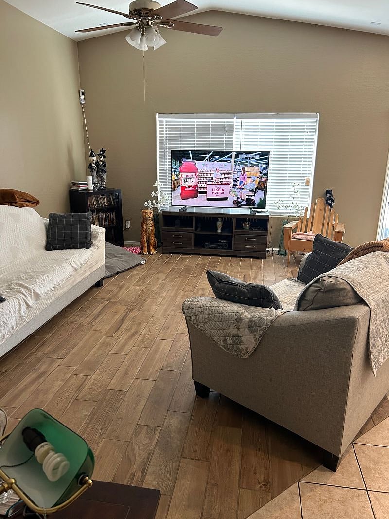 Furnished Finder property 586343_1 photo 3