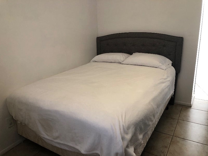 Queen size bed