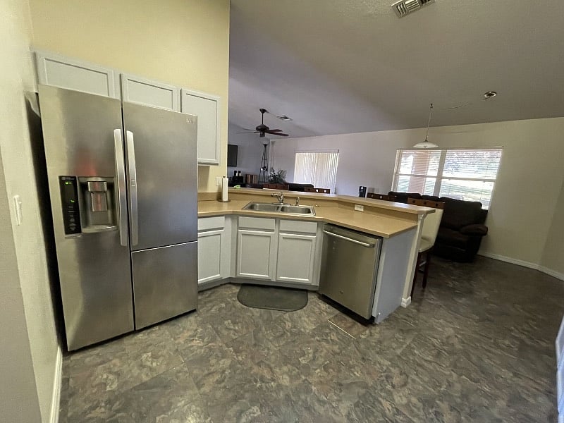 Furnished Finder property 586468_1 photo 9