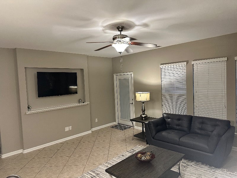 Furnished Finder property 586487_1 photo 3