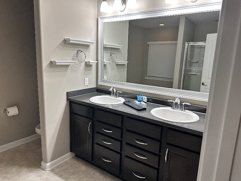 Furnished Finder property 586487_1 photo 9