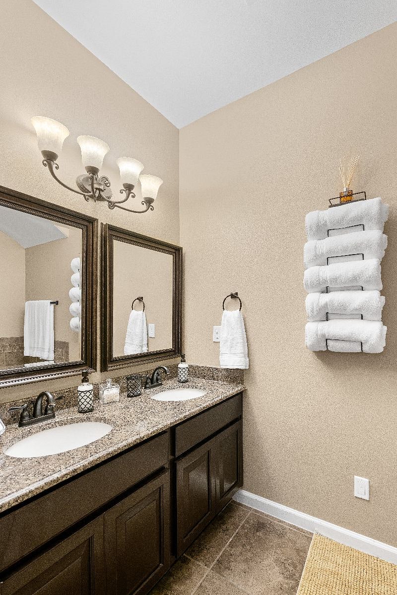 Furnished Finder property 586575_1 photo 15