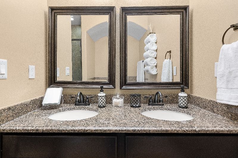 Furnished Finder property 586575_1 photo 18