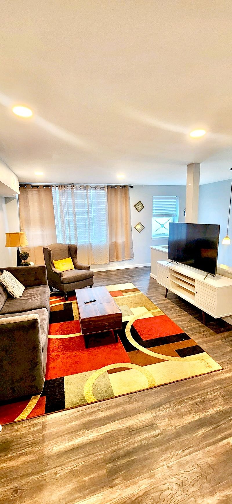 Furnished Finder property 586592_1 photo 8