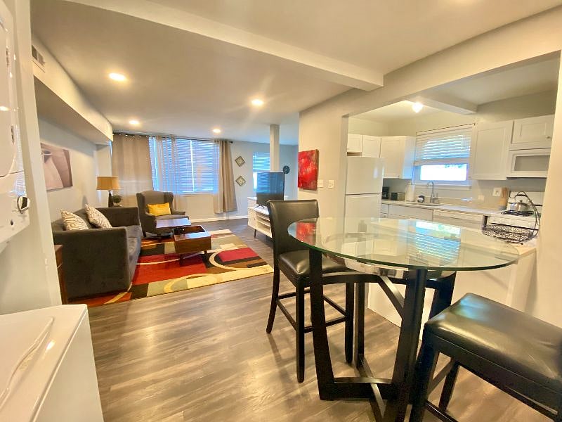 Furnished Finder property 586592_1 photo 9