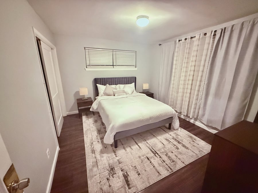 Furnished Finder property 586592_2 photo 9