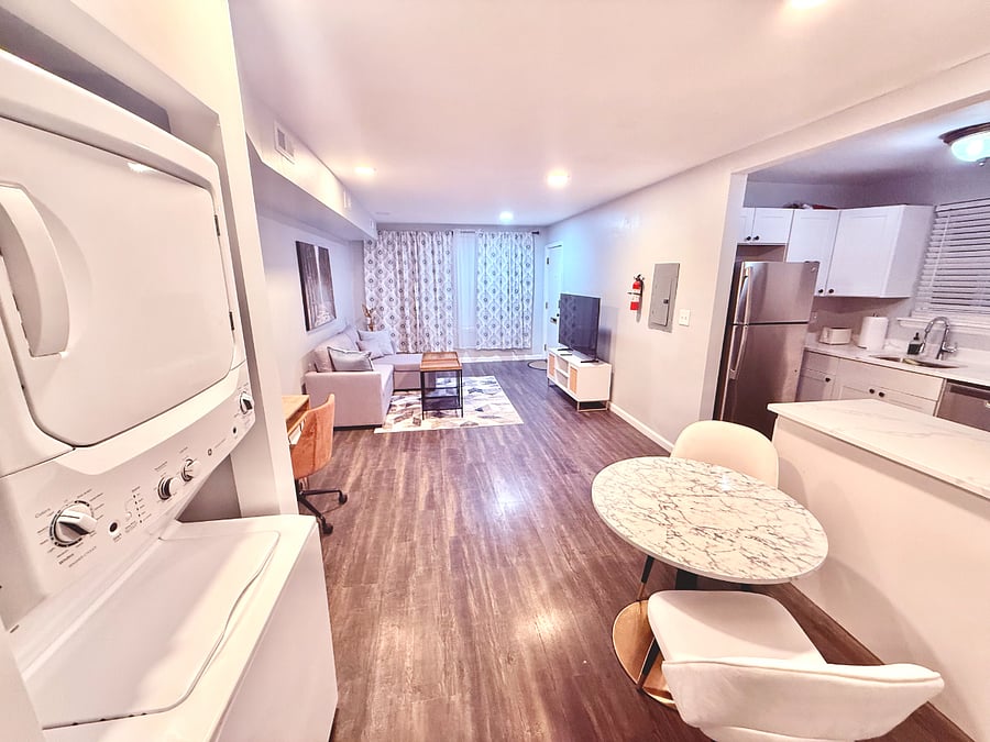 Furnished Finder property 586592_2 photo 6