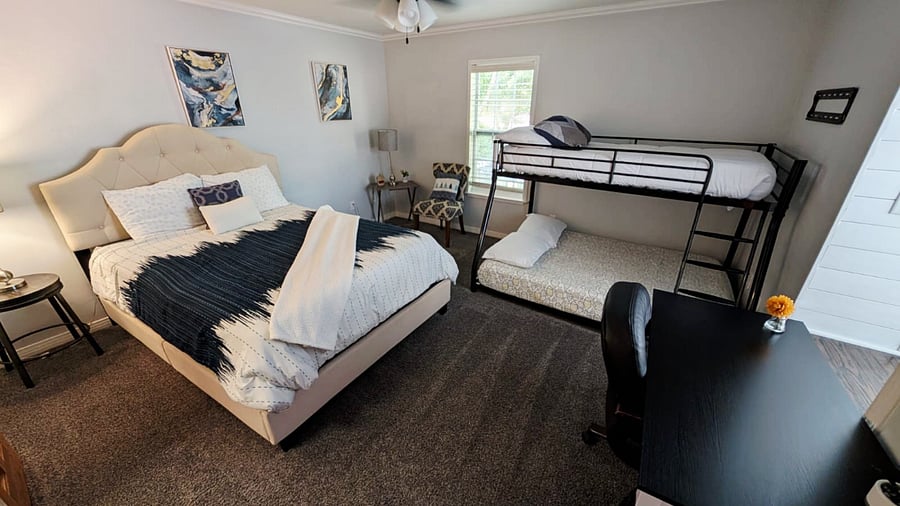 Furnished Finder property 586640_1 photo 11