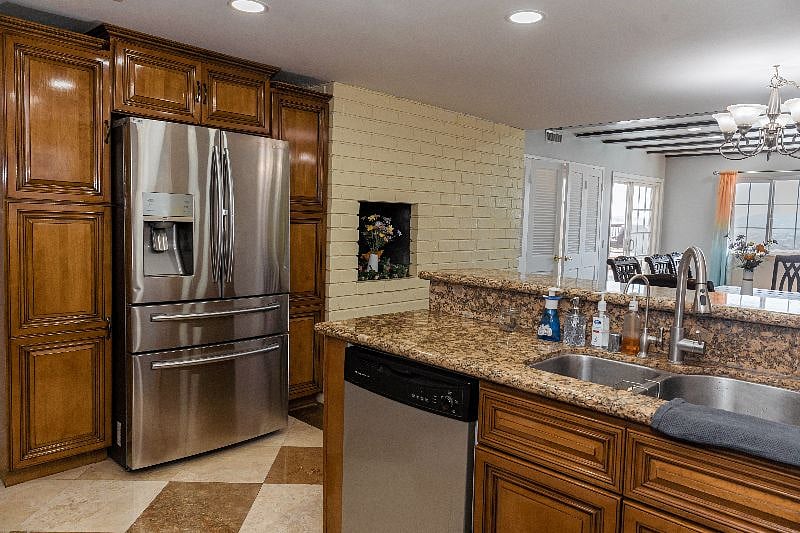 Furnished Finder property 586675_1 photo 18