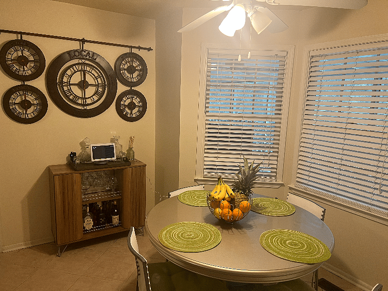 Furnished Finder property 586710_1 photo 9