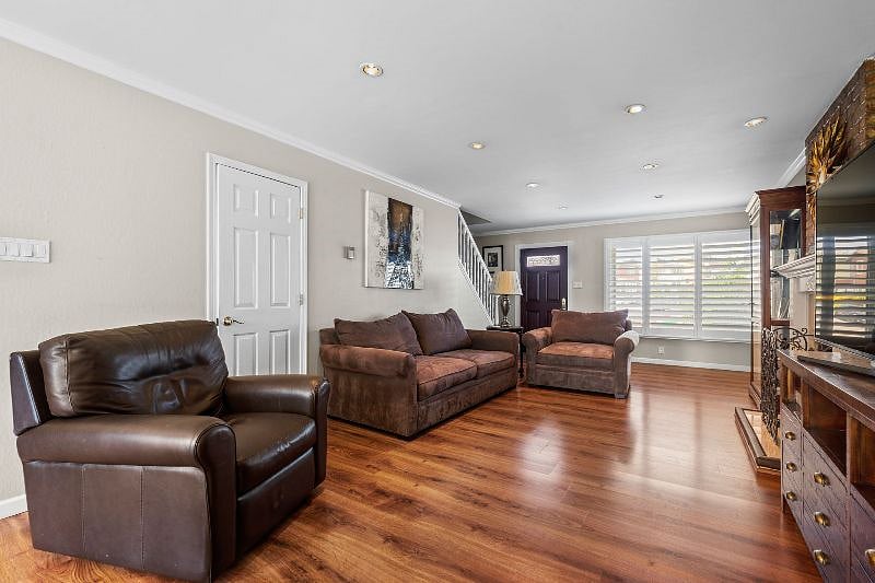 Furnished Finder property 586713_1 photo 4