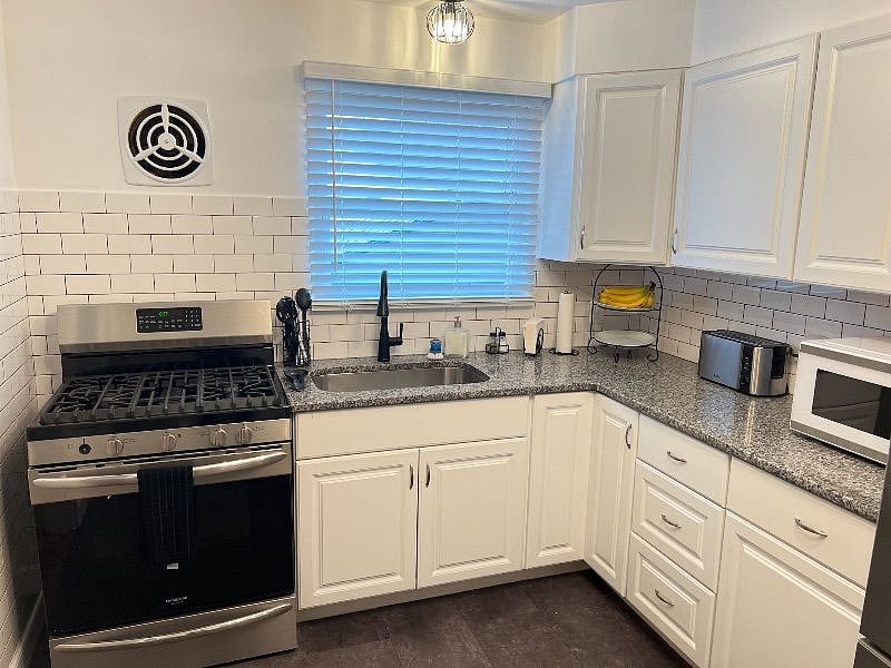 Furnished Finder property 586716_1 photo 3