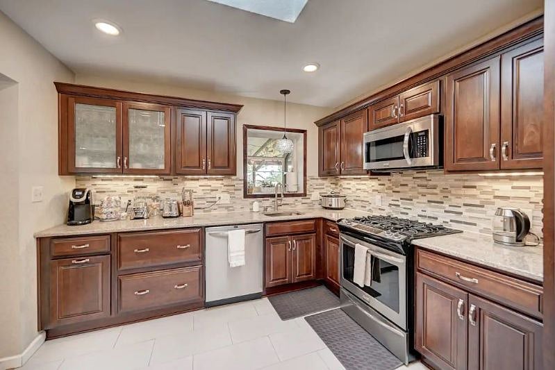 Furnished Finder property 586730_1 photo 5
