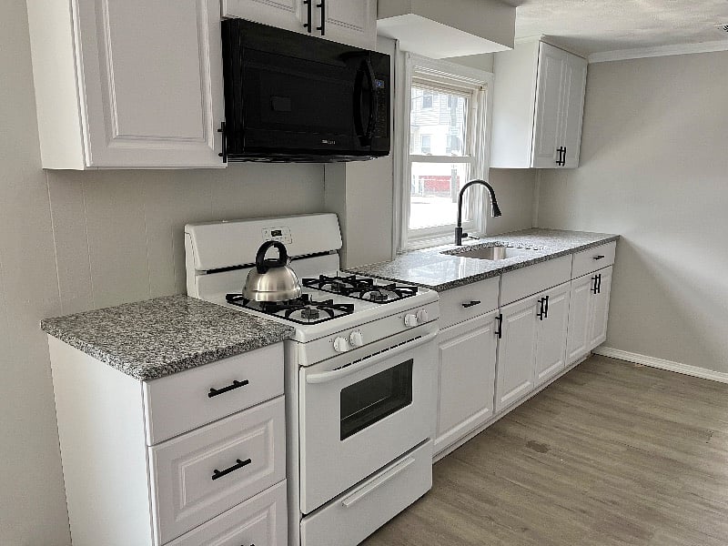 Furnished Finder property 586744_1 photo 4