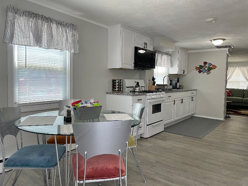 Furnished Finder property 586744_1 photo 5
