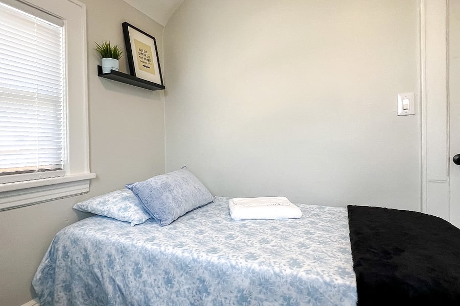 Furnished Finder property 586755_1 photo 15
