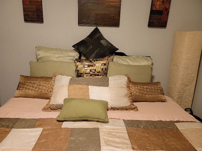 Furnished Finder property 586756_1 photo 3