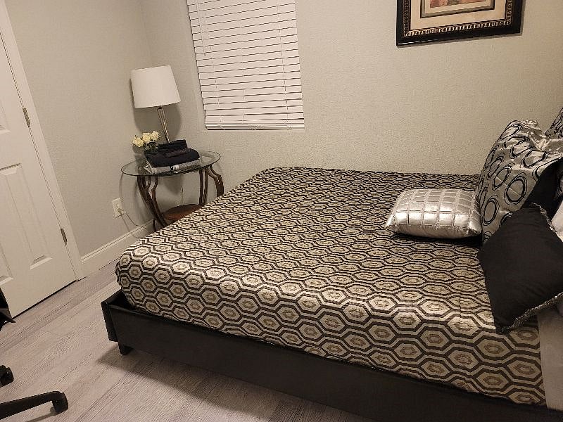 Furnished Finder property 586756_1 photo 22