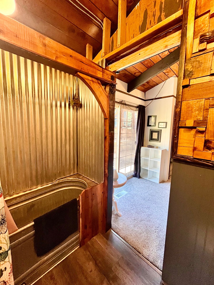 Private entry to bathroom from master bedroom