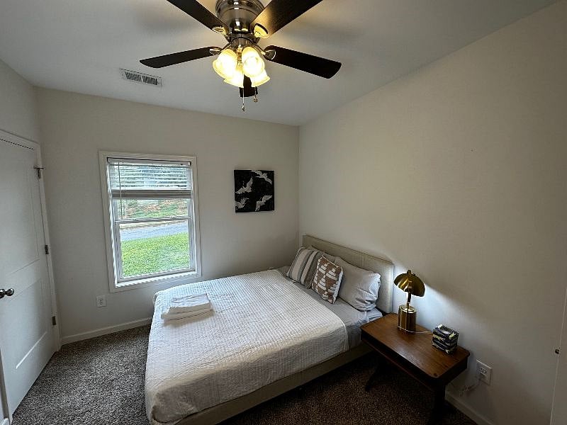 Furnished Finder property 586799_1 photo 13