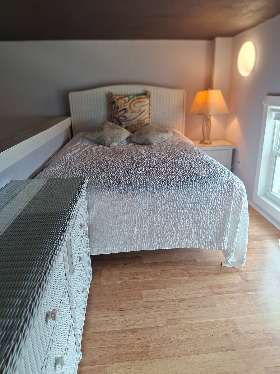 Furnished Finder property 586808_1 photo 16
