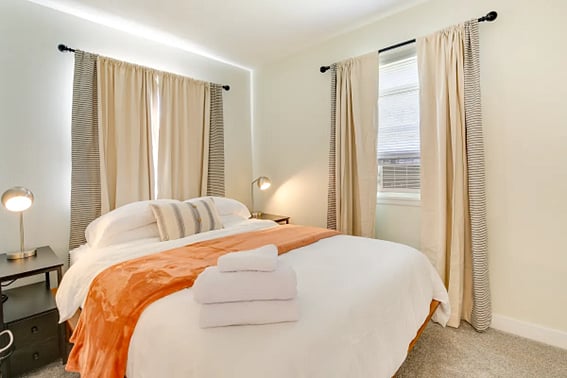 Furnished Finder property 586835_1 photo 12