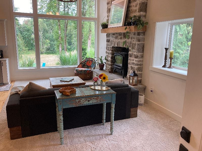 Furnished Finder property 586870_1 photo 4