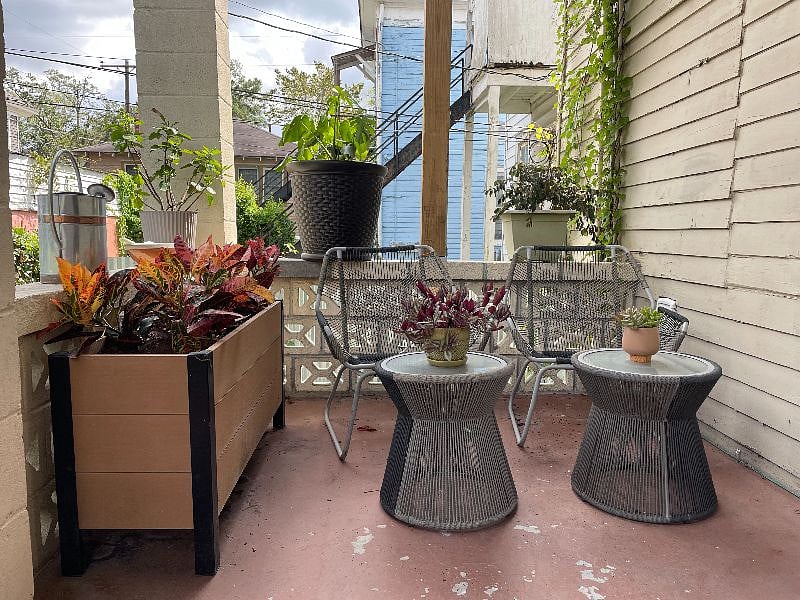 Back Porch (private to unit)