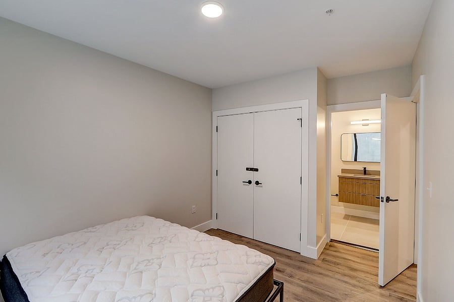 Furnished Finder property 586889_1 photo 15