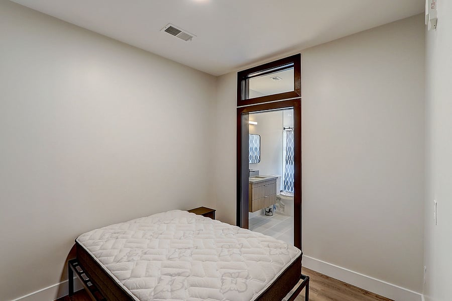 Furnished Finder property 586889_1 photo 11