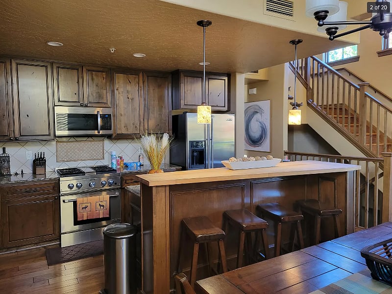 Furnished Finder property 586957_1 photo 9